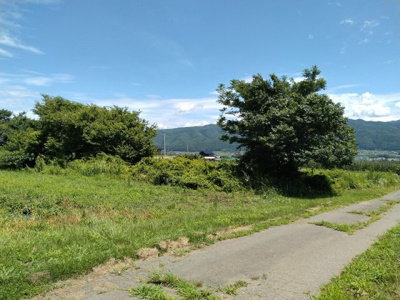 【外観】 | 辰野町伊那富 売地④ | 外観と前面道路