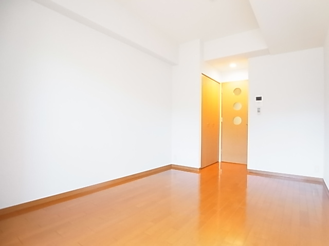 神戸市須磨区大池町５丁目の賃貸マンションの居間・リビング|リビング