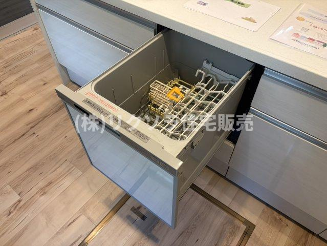 田原台３丁目　中古一戸建ての設備|食器洗い乾燥機
■物件内覧・資金計画相談・住宅ローン相談、リフォーム相談、お問合せ受付中■
※当日・翌日のご内覧、ご相談はお電話でのお問合せがスムーズです！