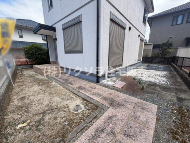 田原台３丁目　中古一戸建ての庭|■物件内覧・資金計画相談・住宅ローン相談、リフォーム相談、お問合せ受付中■
※当日・翌日のご内覧、ご相談はお電話でのお問合せがスムーズです！