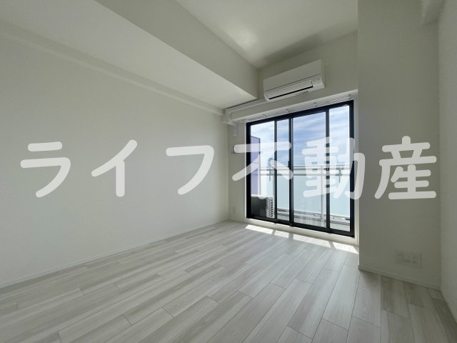 ファーストフィオーレ大阪城イーストの居間・リビング|ゆったり過ごせる居間です