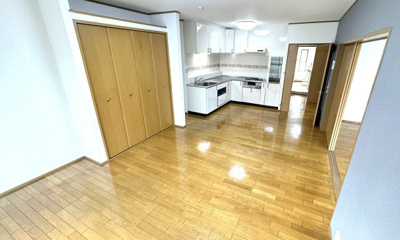 【居間・リビング】 | 菖蒲ハイツ