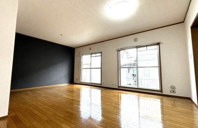 【洋室】 | 菖蒲ハイツ