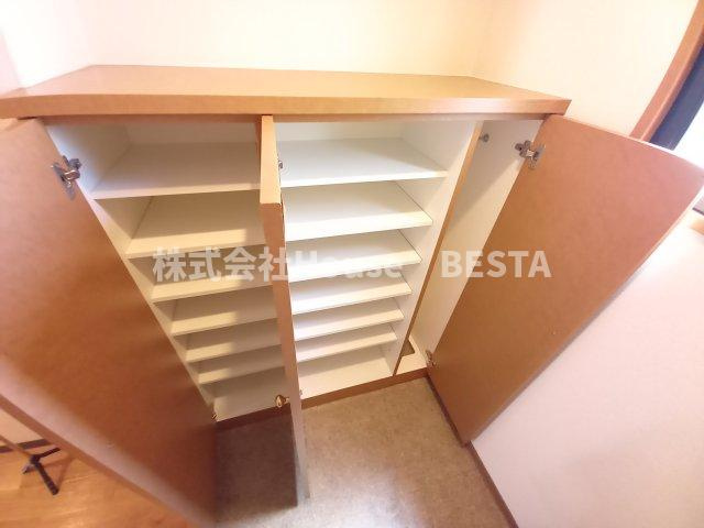 エスリード三宮フラワーロードの収納