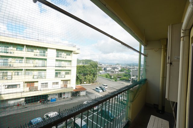 エターナルシティー公園　１号館のバルコニー