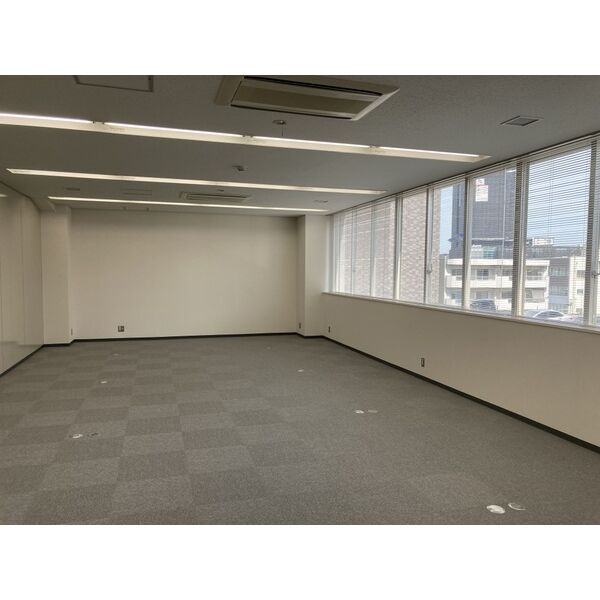 雁宿中埜ビルのその他