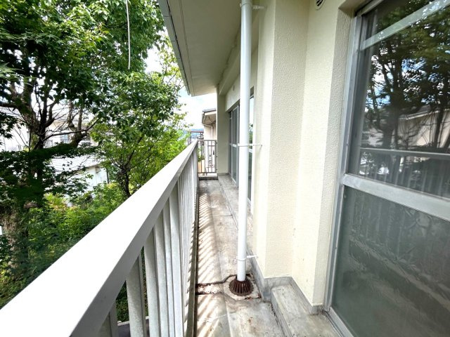 人気の醍醐小学校区◆令和６年５月リフォーム完了の美宅◆広い庭付き◆伏見区醍醐勝口町のバルコニー|バルコニー