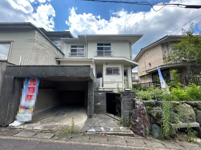 人気の醍醐小学校区◆令和６年５月リフォーム完了の美宅◆広い庭付き◆伏見区醍醐勝口町の外観|外観