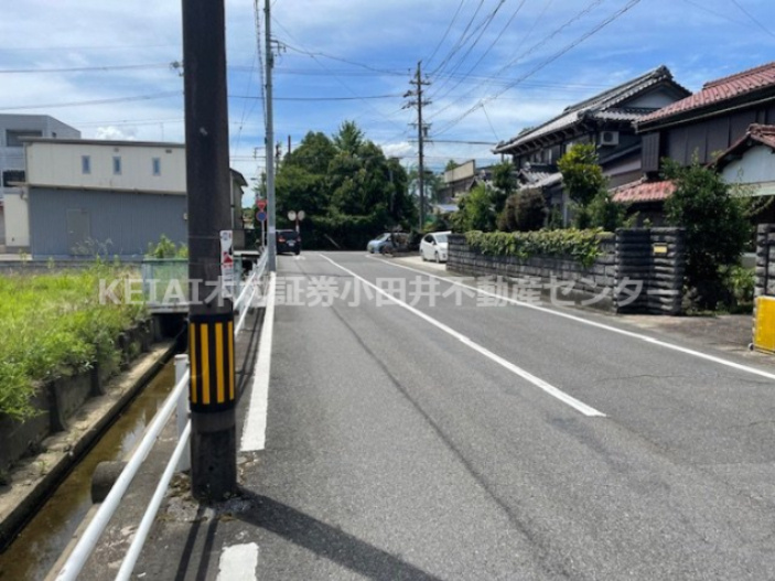 【前面道路含む現地写真】の画像