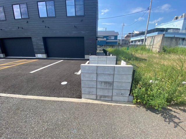 ＤＡＩＣＨＩ　ＧＡＲＡＧＥ　ＨＡＳＡＭＡの駐車場