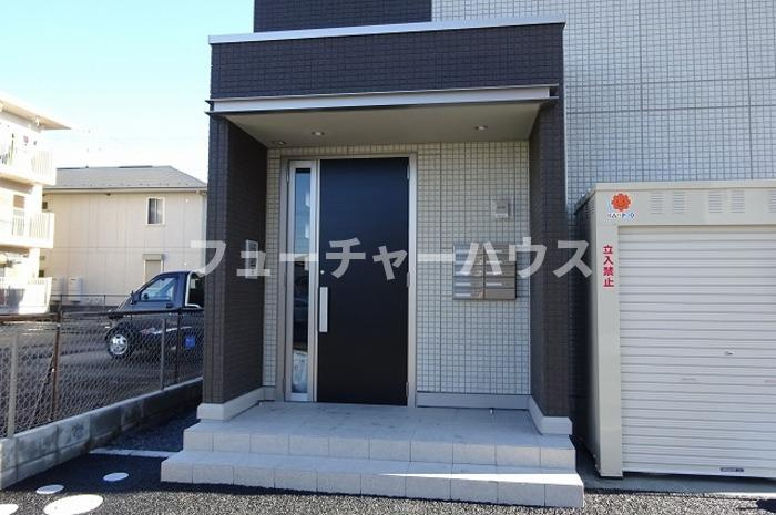 グランディール見川　Ａのエントランス