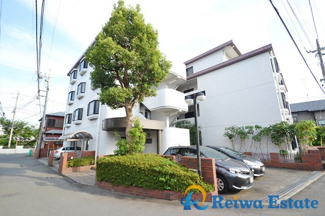 プレセア湘南弐番館の外観