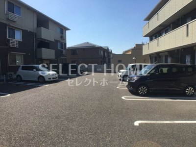 【駐車場】 | シティーコート色子B棟 | 駐車場完備です