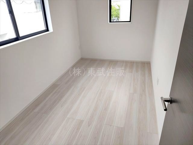 【洋室】 | 川越市今成１期　全５棟　1号棟 | 2階南東側5.6帖洋室　寝室にいかがでしょうか