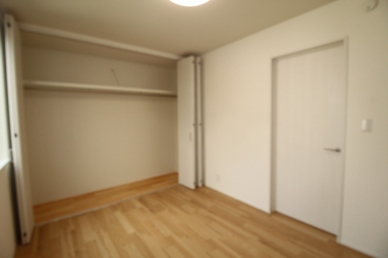 秦南町2丁目　新築戸建の収納|2Ｆ　北の部屋　7.1帖