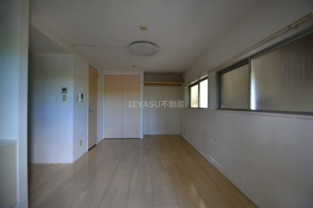 広島市安佐南区長束１丁目の賃貸マンションの内装