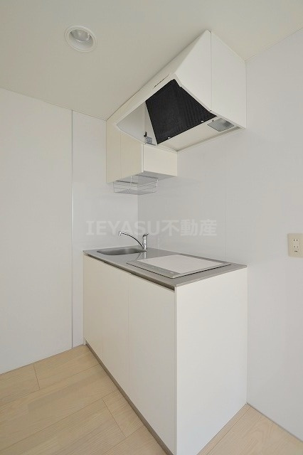 広島市安佐南区長束１丁目の賃貸マンションのキッチン