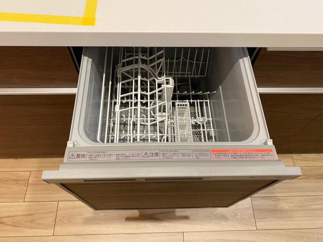 三旺マンション第三本山の設備|ビルトイン食洗機は節水や節電機能も充実して家事の手助けをします。