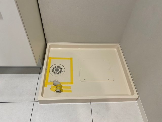 三旺マンション第三本山のランドリースペース|防水パン付き洗濯機置場