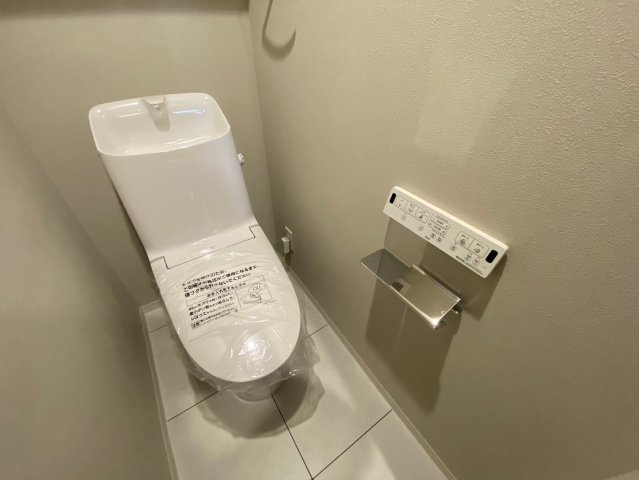 三旺マンション第三本山のトイレ|清潔感溢れるトイレ。落ち着いた空間で安らぎの空間をお過ごしいただけます。