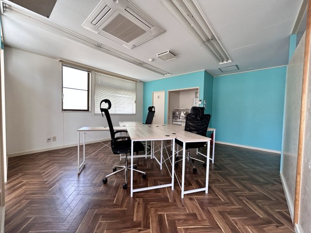 岡部ビルの内装