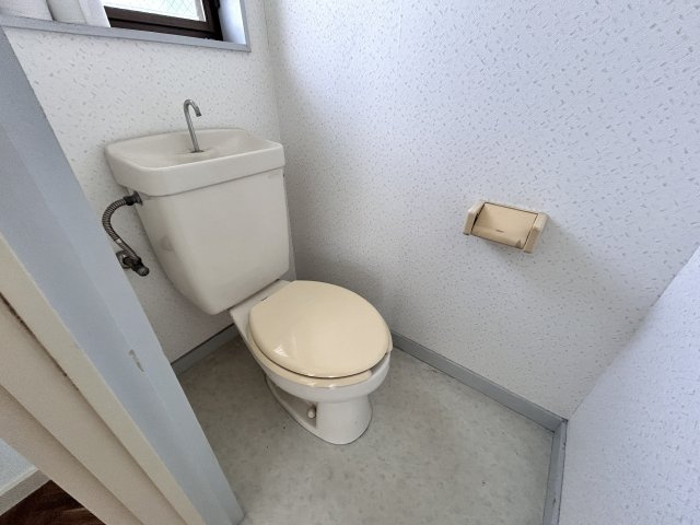 岡部ビルのトイレ