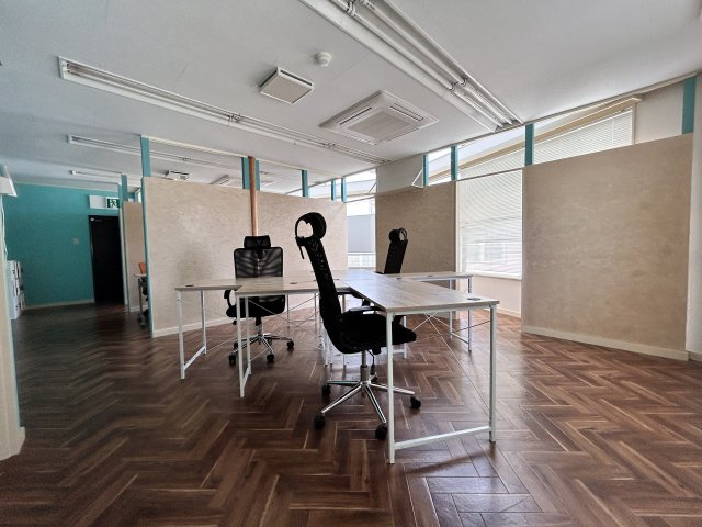 岡部ビルの内装