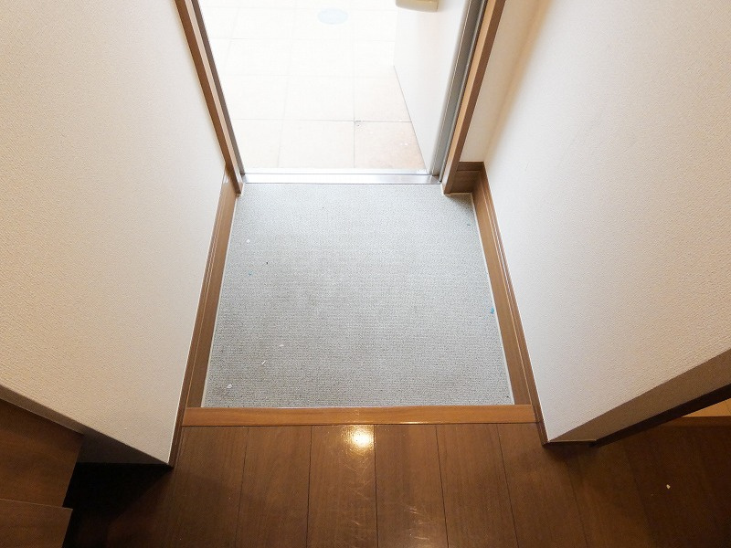 グリーンヒル北八の玄関