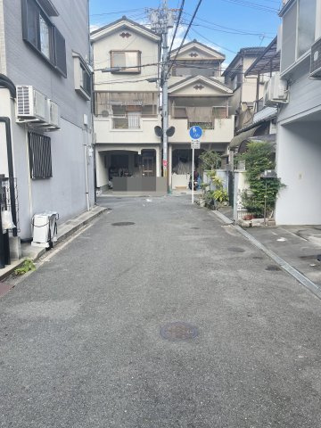 枚方市都丘町　中古戸建の前面道路含む現地写真|前面道路含む現地写真です