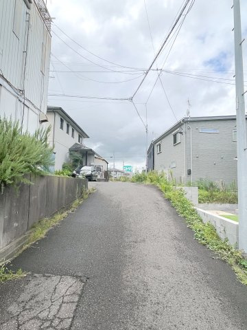 郡山市深田台　GRAFARE　全1棟の前面道路含む現地写真