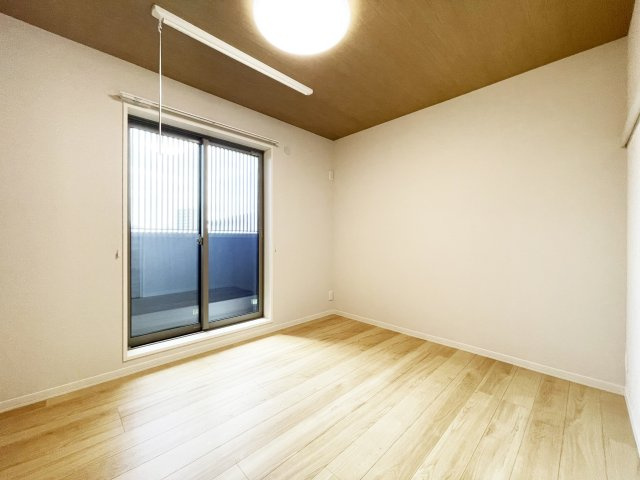 シャーメゾンプレミアス下助任の居間・リビング