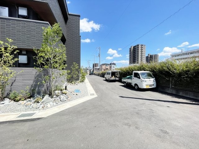 シャーメゾンプレミアス下助任の周辺