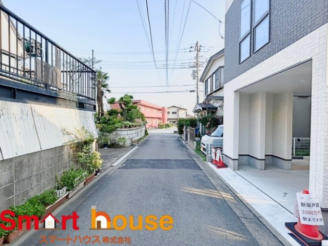 ◇価格変更◇座間市相武台4丁目の前面道路含む現地写真
