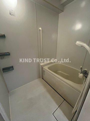 リバーサイドほんじょう1号棟の浴室|お風呂で日々の疲れを落としましょう