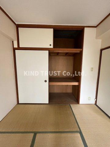 リバーサイドほんじょう1号棟の和室|きれいな和室です