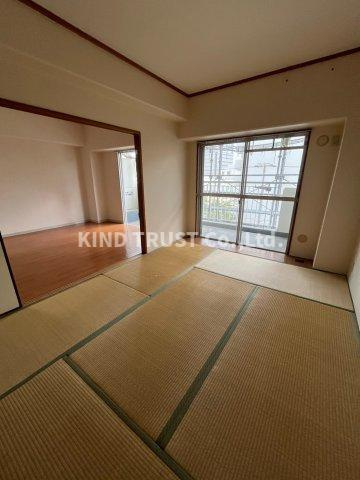 リバーサイドほんじょう1号棟の和室|趣のある和室です