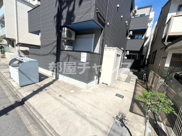 REVE今池のエントランス
