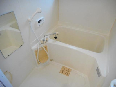 【浴室】 | ボンジュールⅡ | 日々の疲れを癒すお風呂付です
