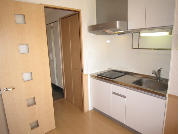 熊本市南区御幸笛田３丁目のアパートのキッチン