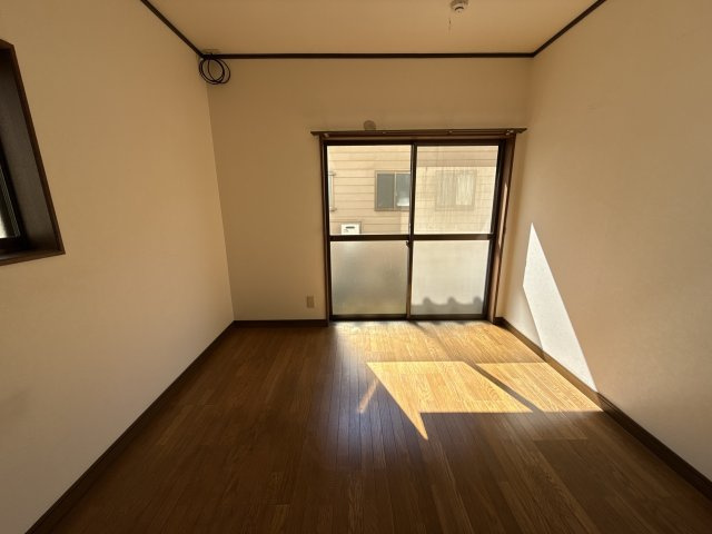 蒲田1丁目95 貸家北西の子供部屋