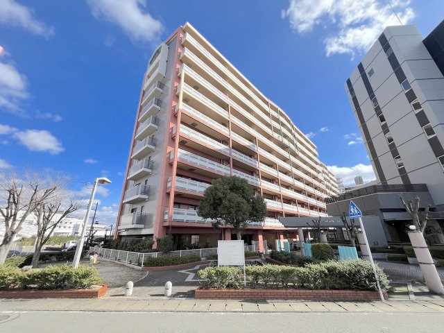 アンピール箱崎東Ⅱの外観