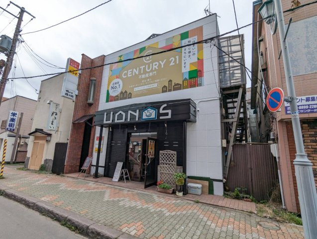 ソニューセンタービルのエントランス