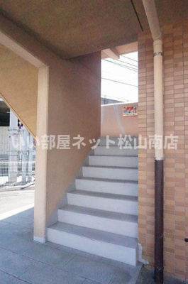 【エントランス】 | フローラＴａｎｏｏｋａ