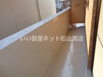 【バルコニー】 | フローラＴａｎｏｏｋａ