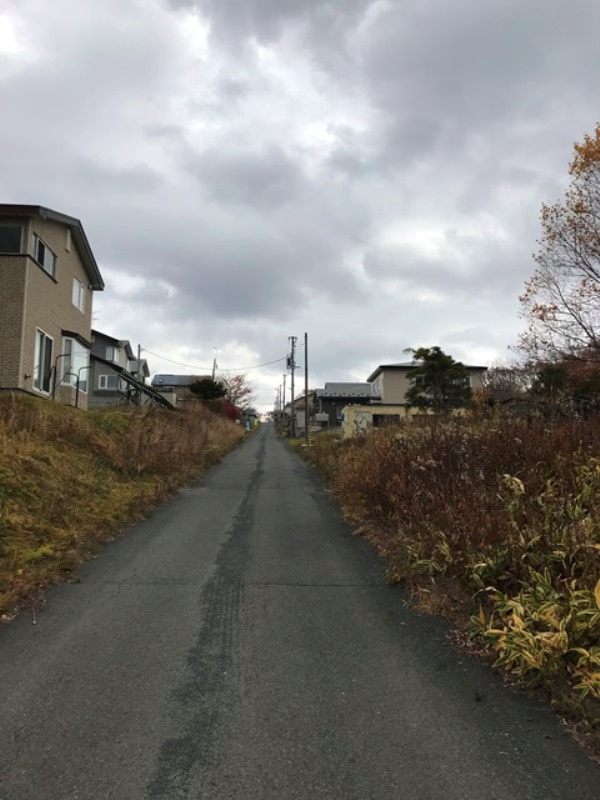 釧路町柏東3丁目　売土地の展望|緩やかな傾斜地