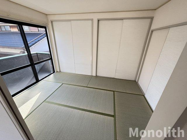 リバーサイド忠岡C棟の和室