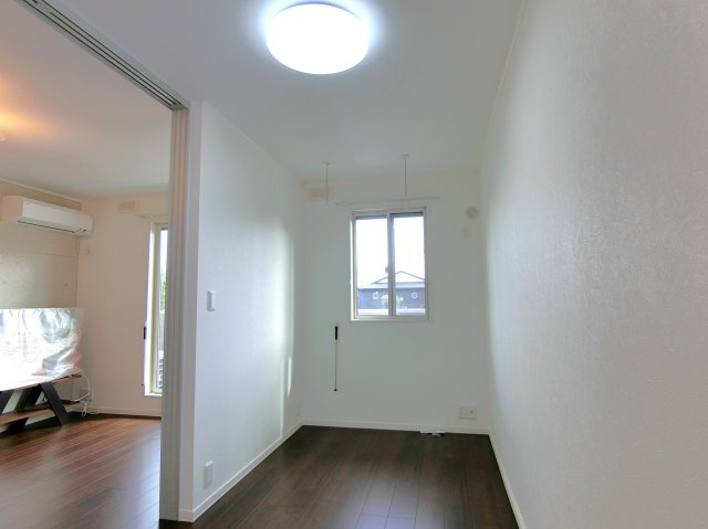 メゾン・ド・ランジュ・ルージュの洋室