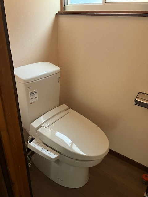 かえで荘のトイレ|ウォシュレッット付き