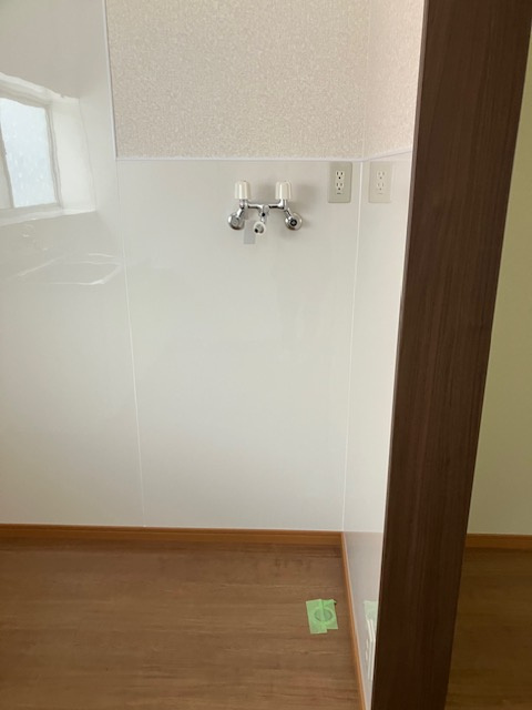 かえで荘の設備|洗濯機置き場