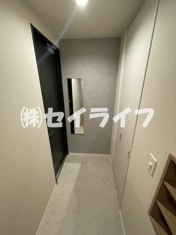 ルミエール光の玄関